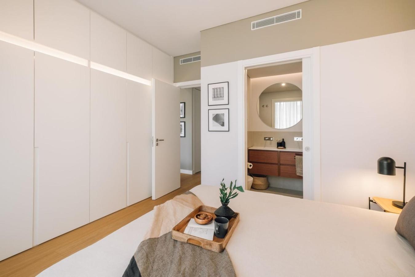 Carvalhal - 2 Bedrooms And Pool In Avenidas Novas * Lisbon